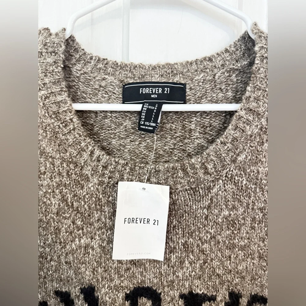 NWT Forever 21 Men's Tan/Brown Oversized Wildlife sweater size large